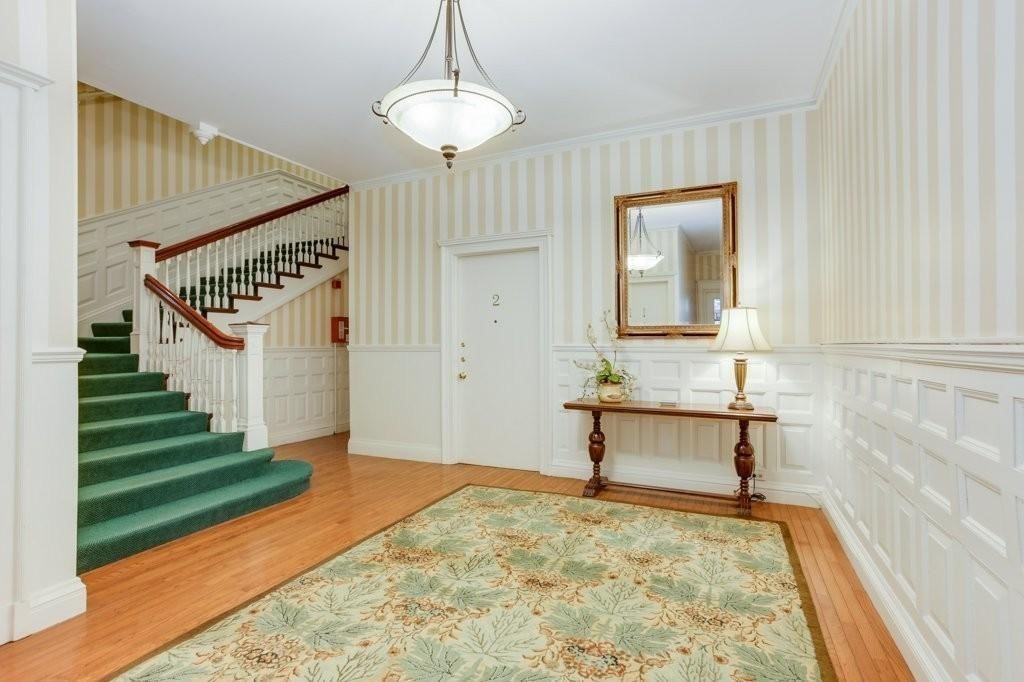 164 Beacon St, Back Bay