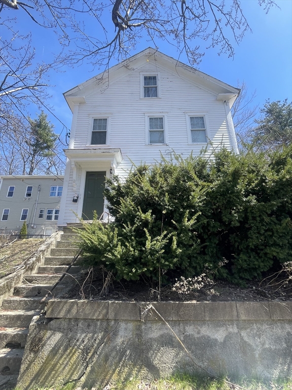 117 Marshall St, Fitchburg