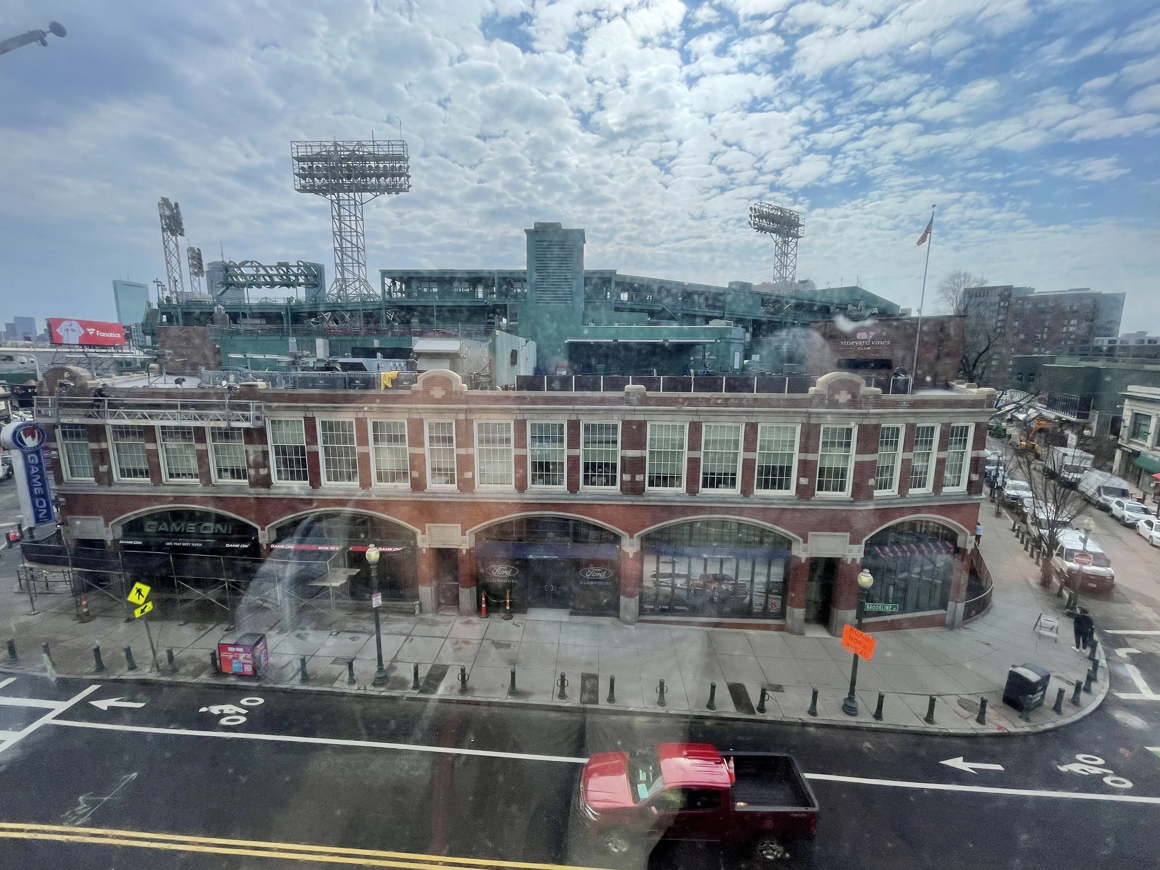 61 Brookline Ave, Fenway
