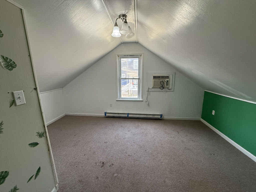 68 Court St, Plymouth