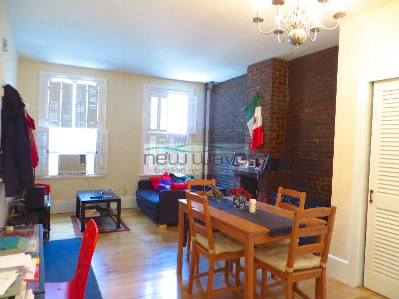 32 Irving St, Beacon Hill