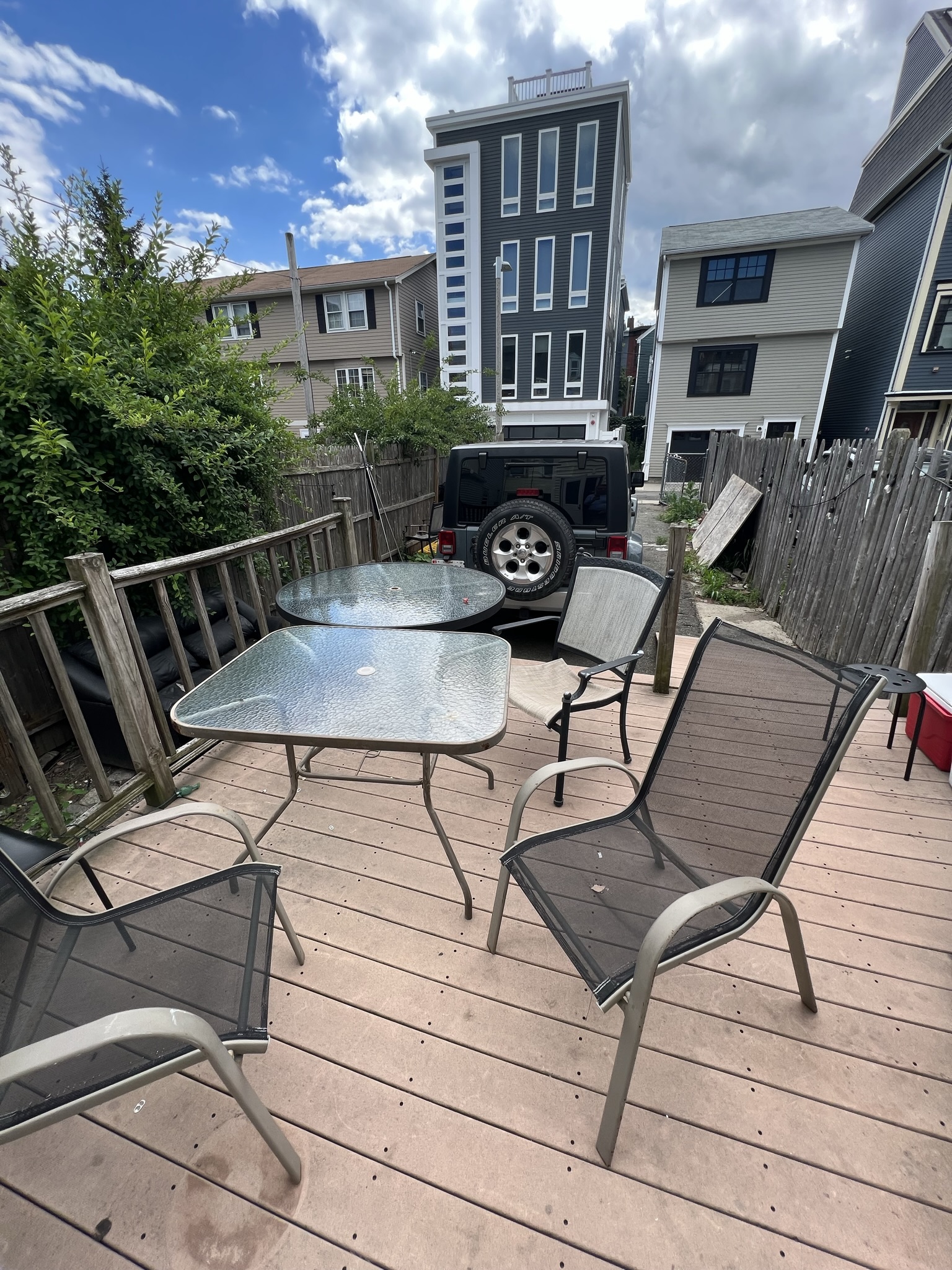 221 West 2nd St, South Boston