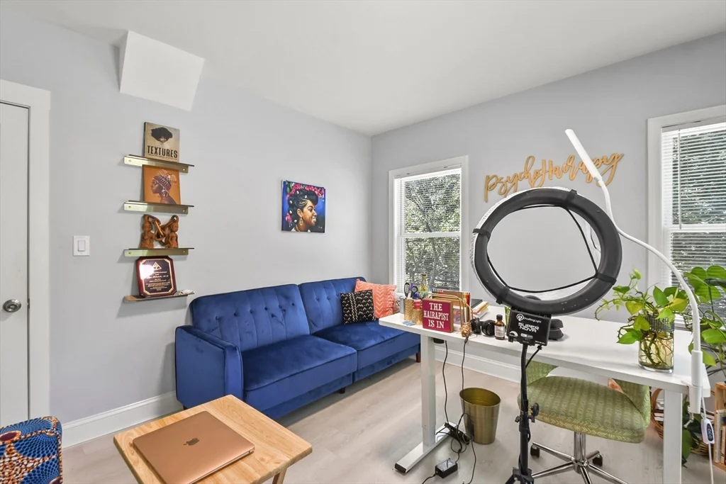 60 Brook Rd, Milton Hill