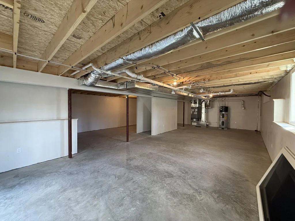 29 Kashmir's Way, Middleboro