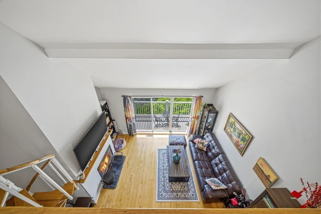 20 Ship Ave, Glenwood