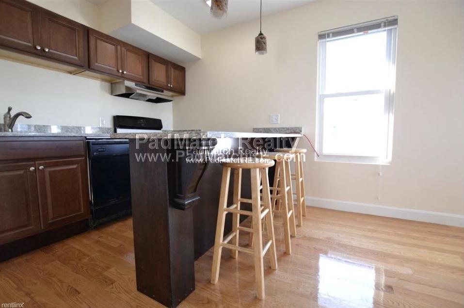 23 Weitz St, Lower Allston