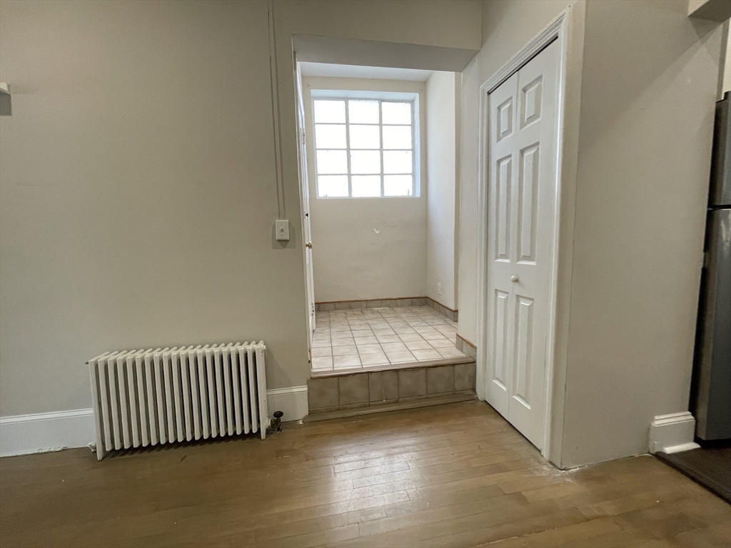 996 Chestnut St, Newton Upper Falls