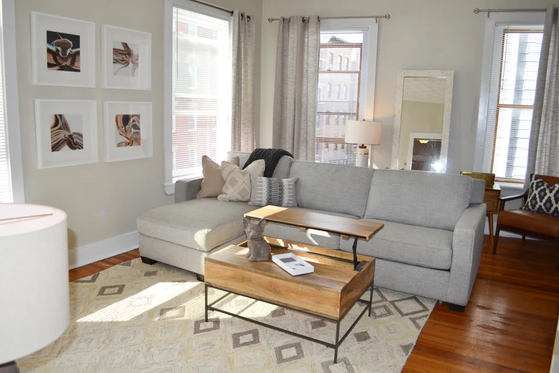 435 Hanover St, North End