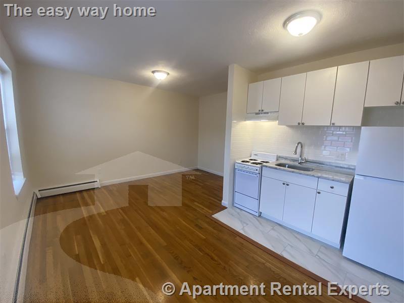 176 N Beacon St, Brighton