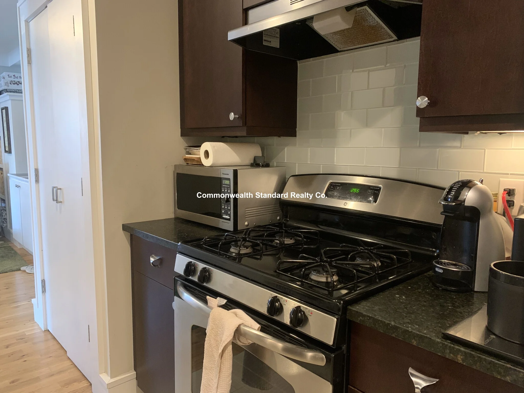 126 Charles St, East Cambridge