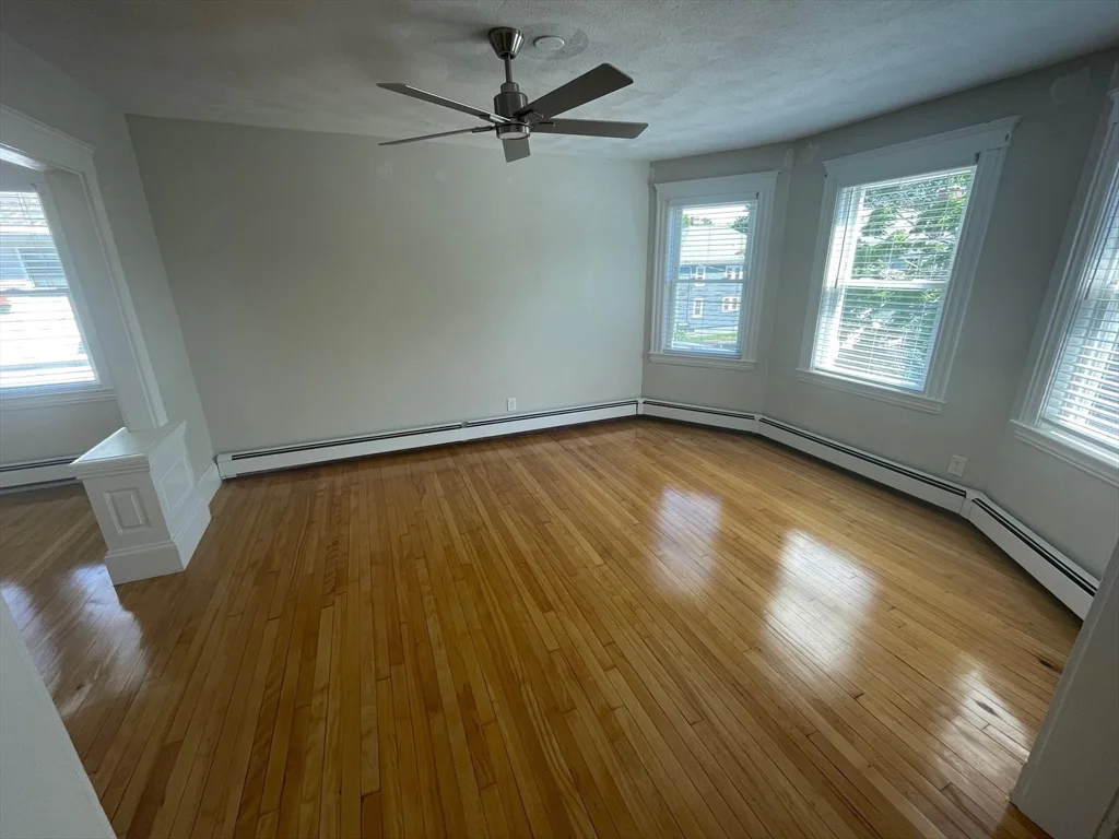 252 Brown St, Waltham