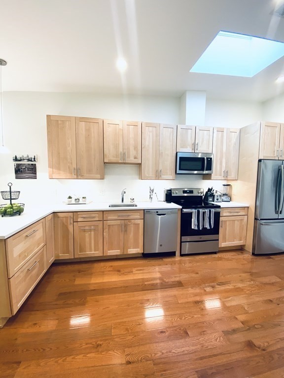 1776 Beacon St, Brookline