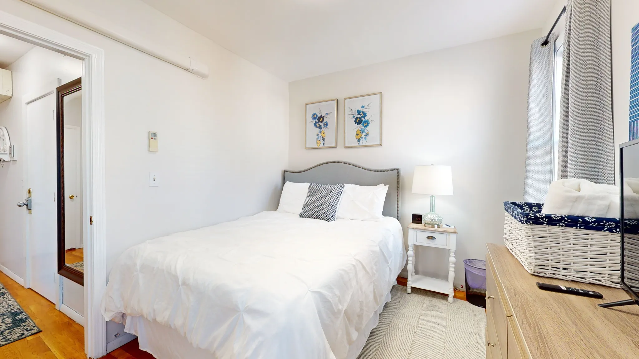 1004 Tremont St, Roxbury