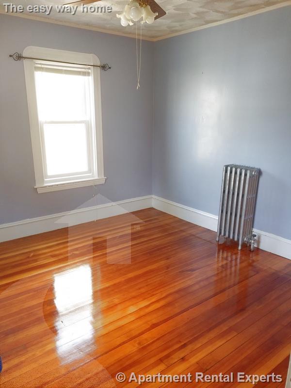 58 Gold Star Rd, Davis Square