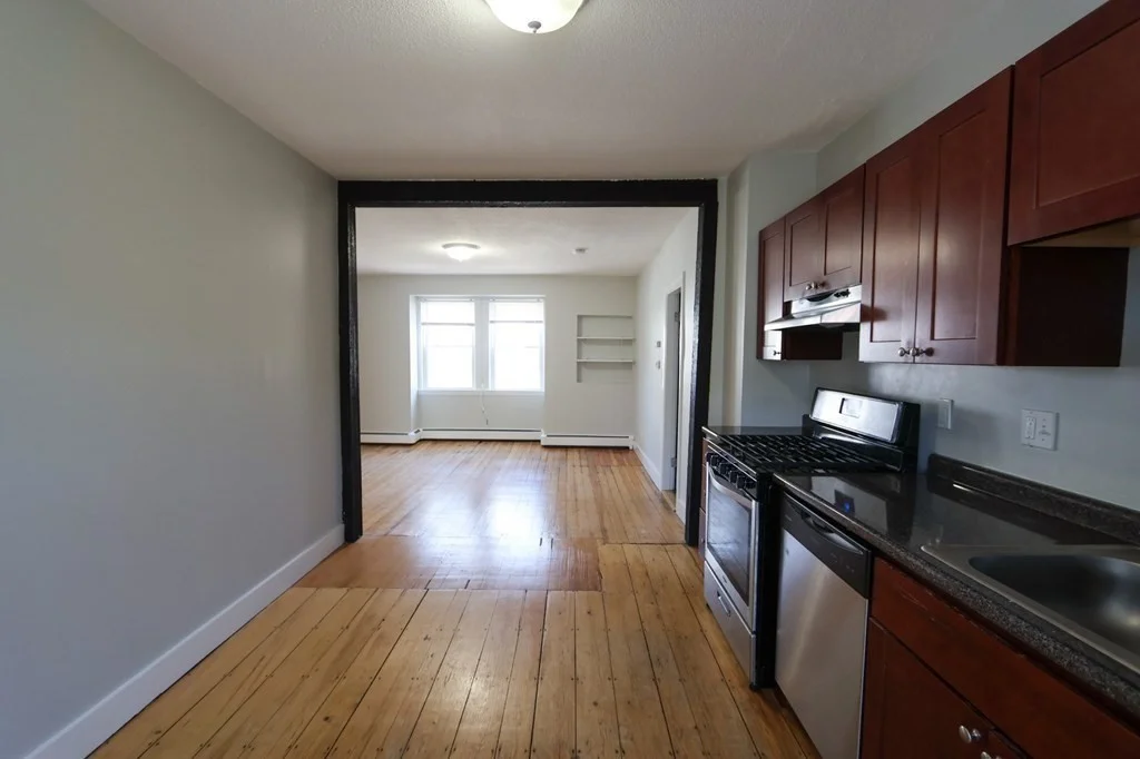 20 Roberts St, Brookline