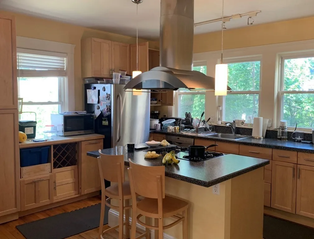 158 Hampshire St, Inman Square