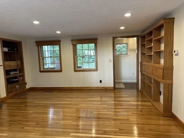 241 South St, Medfield