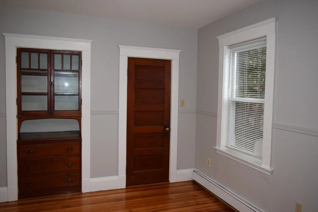 12 Arthur Ave, Quincy