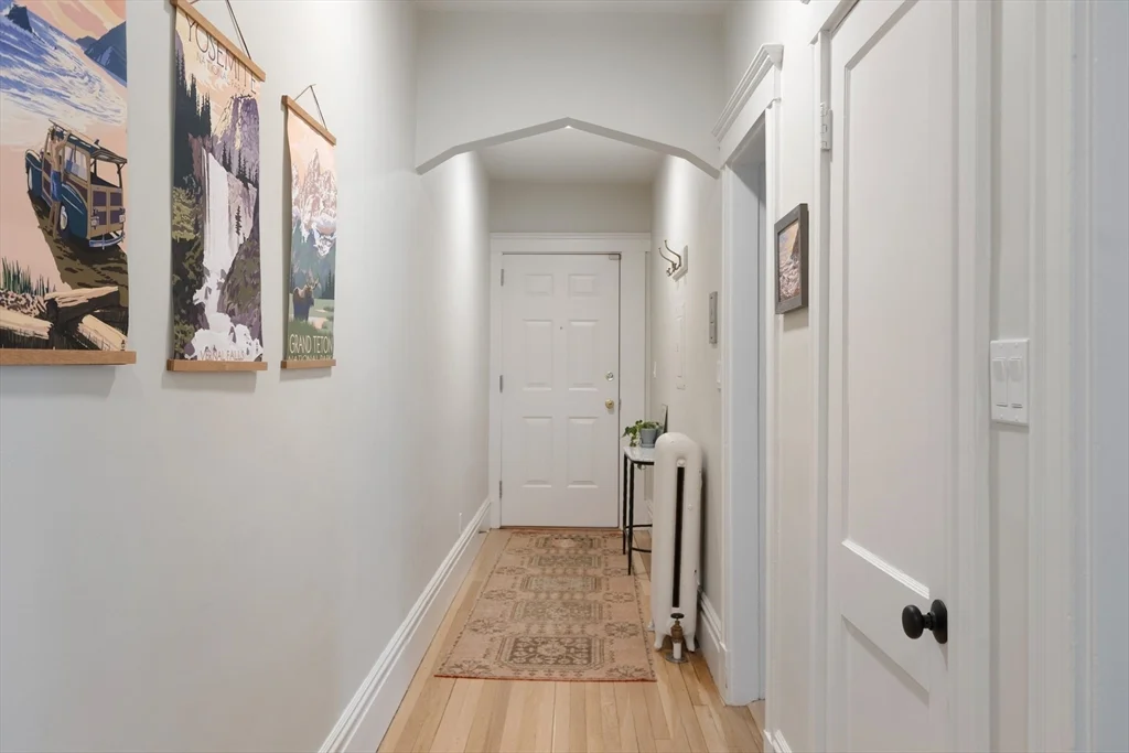 176 Naples Rd, Coolidge Corner