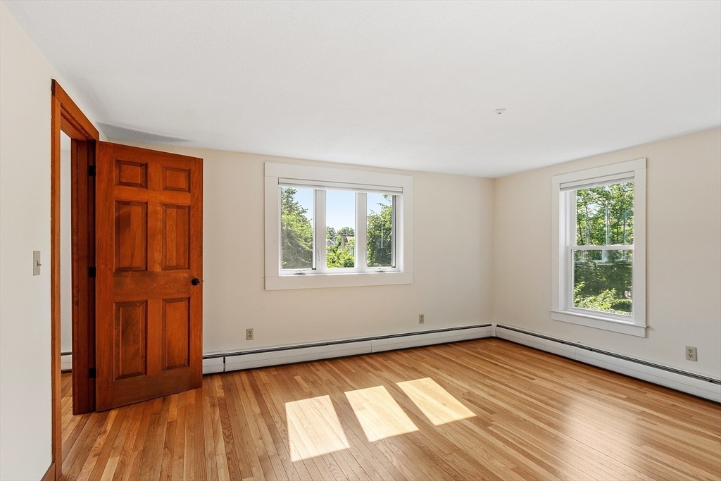 4 Lowest Ln, Rockport