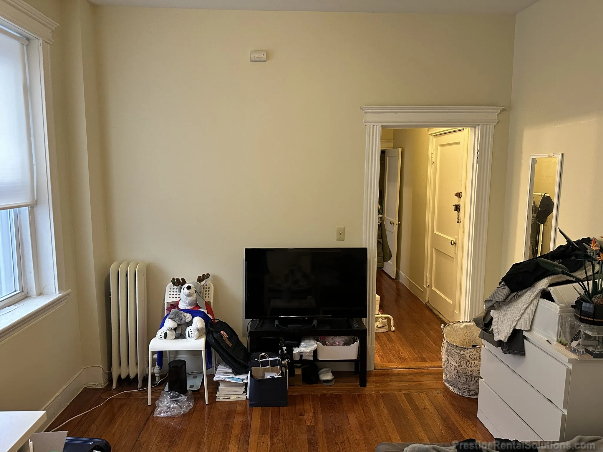 35 Gardner St, Allston