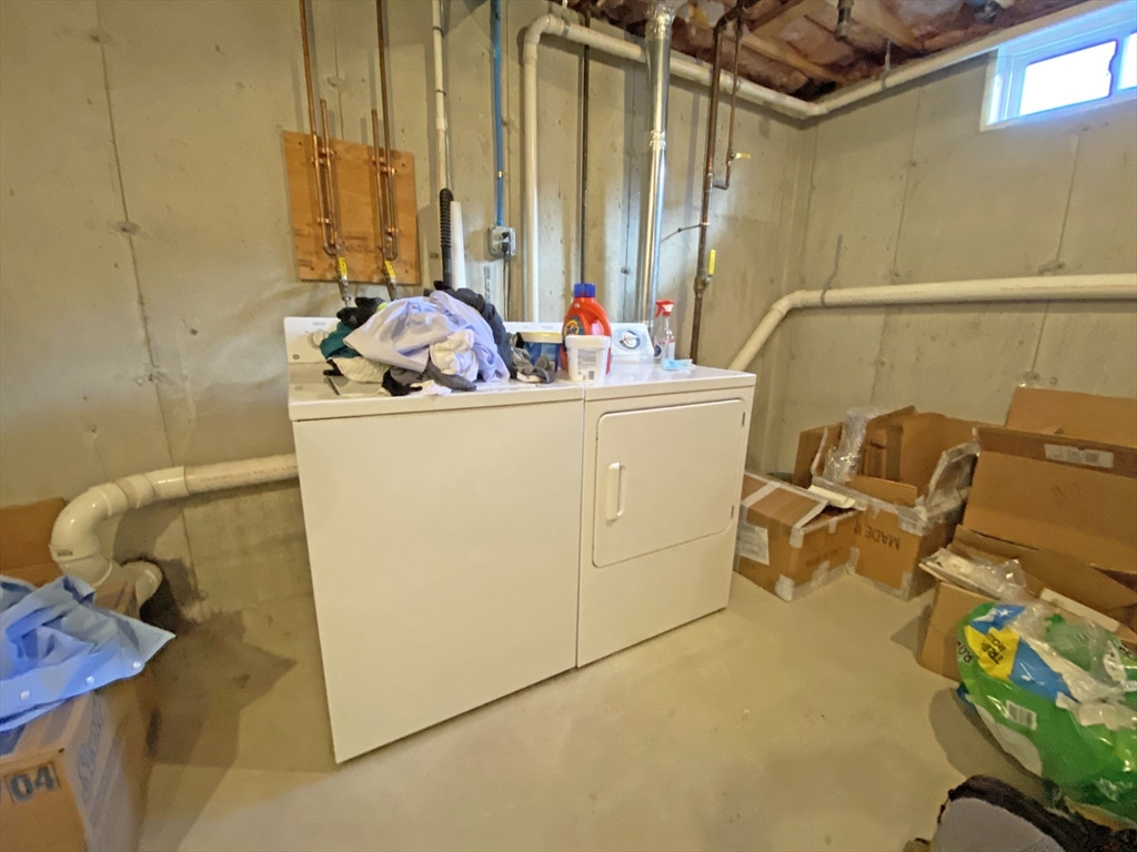 86 Chapel St, Nonantum