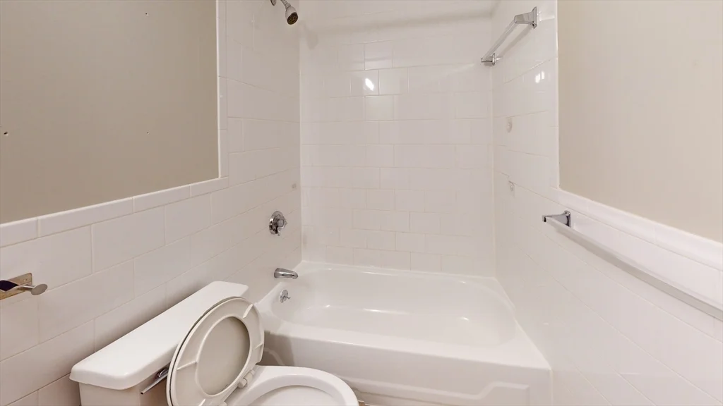 97 Hudson, Chinatown