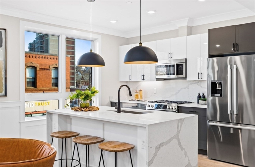 300 Somerville Ave, Ward Two