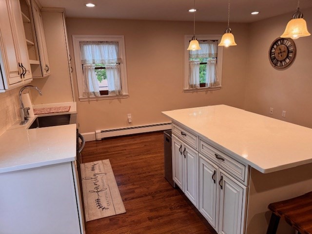 1 Howe St, Winter Hill