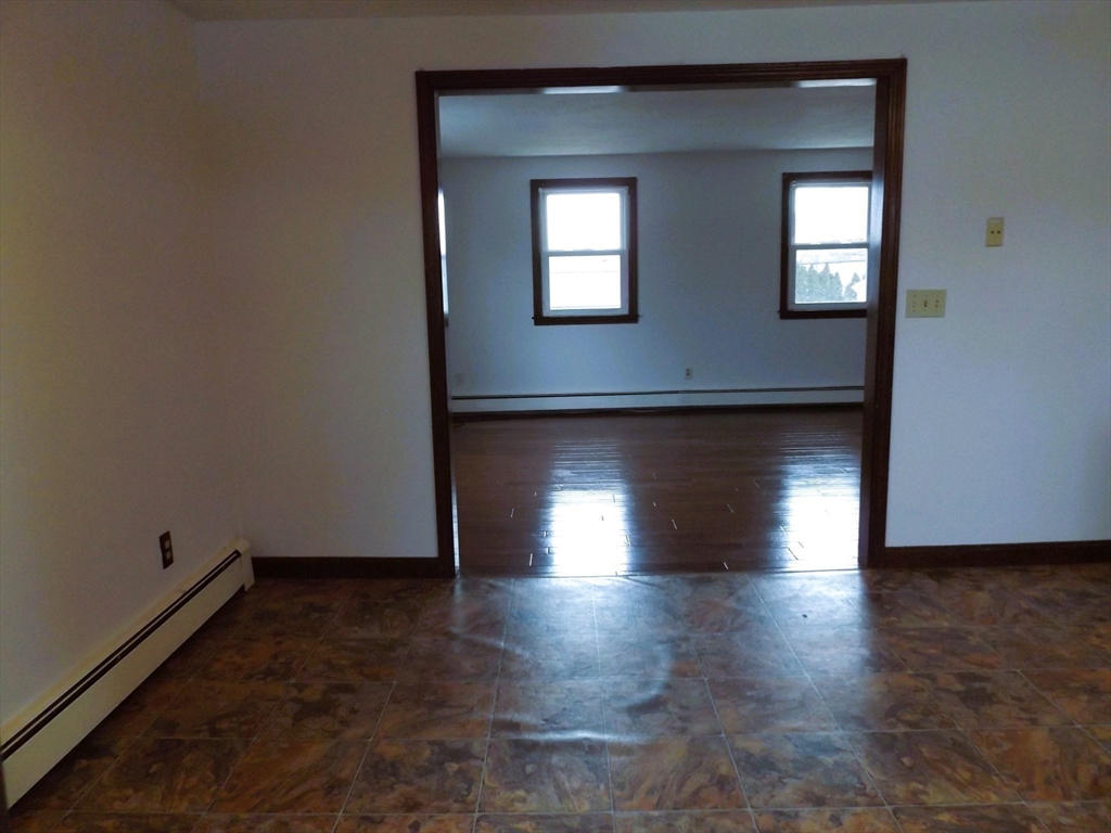 28 Greenwich St, Attleboro