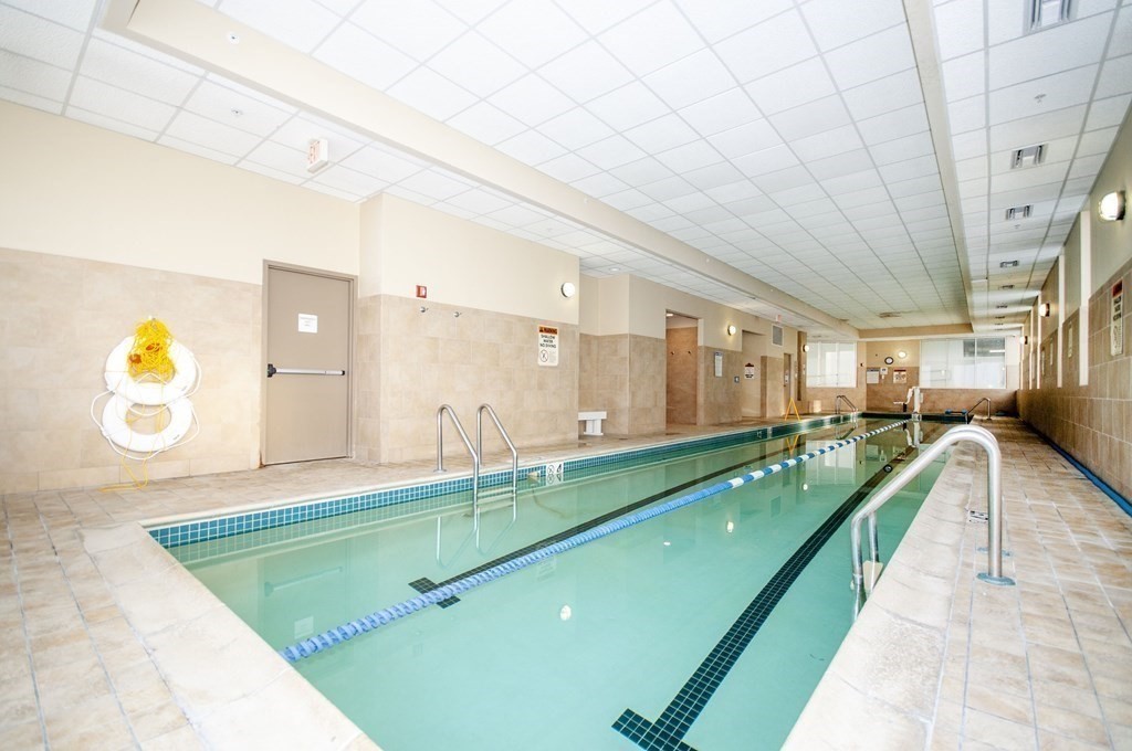 8 Museum Way, East Cambridge