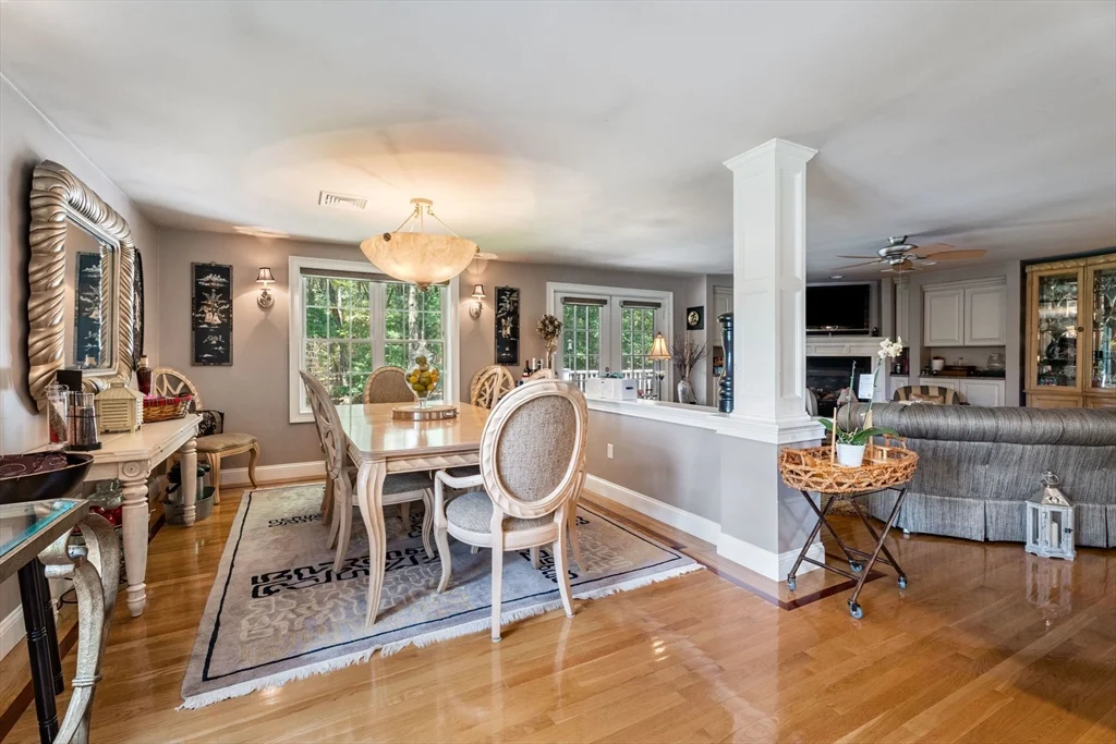 31 Cedar St, North Reading