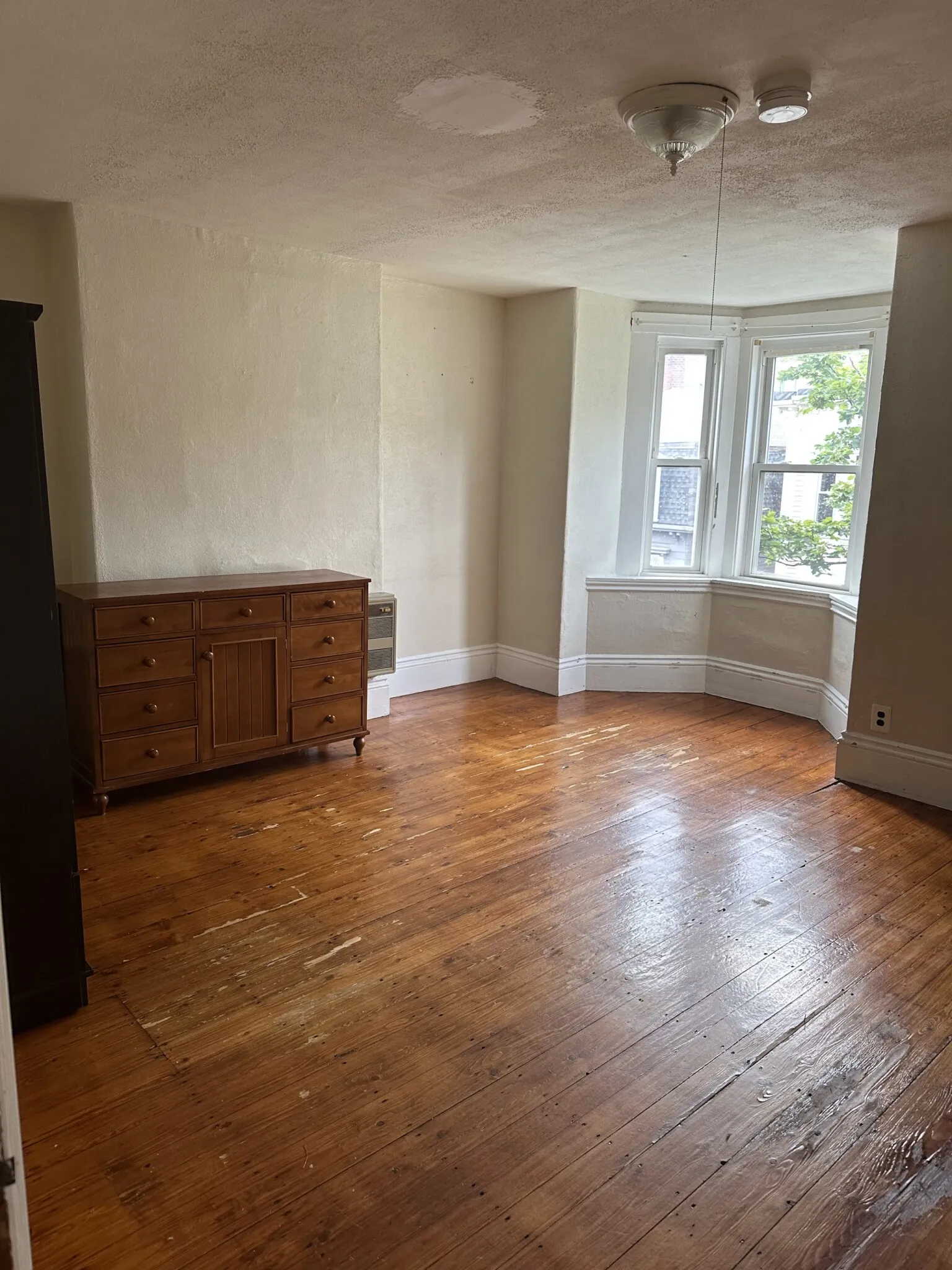 51 Delle Ave, Mission Hill