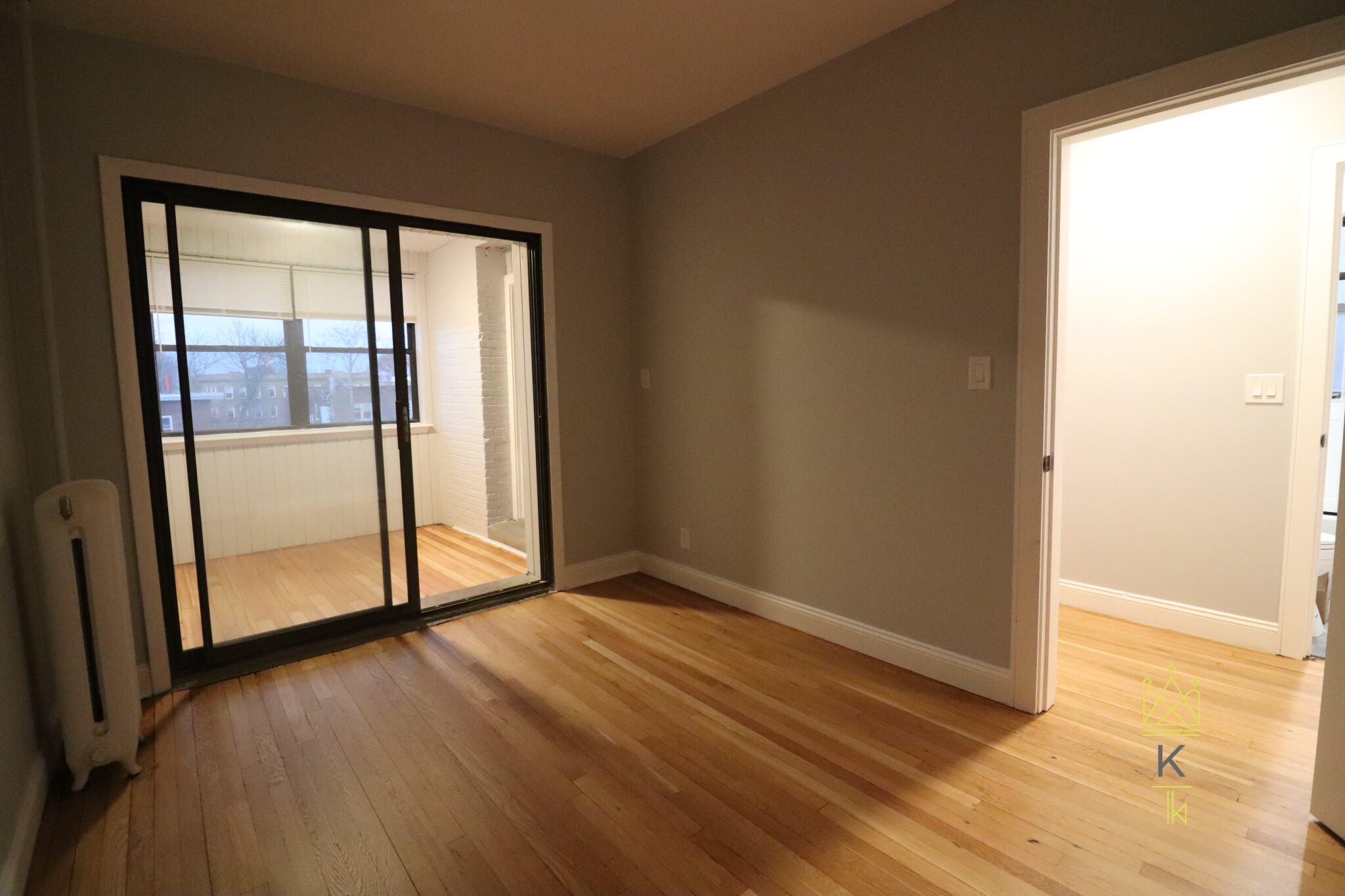 313 Summit Ave, Brighton