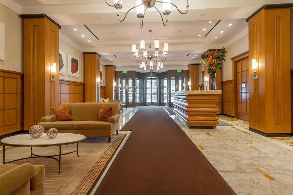 400 Stuart St, Back Bay