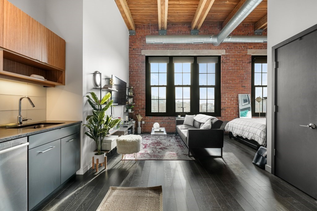 319 A St, Seaport District