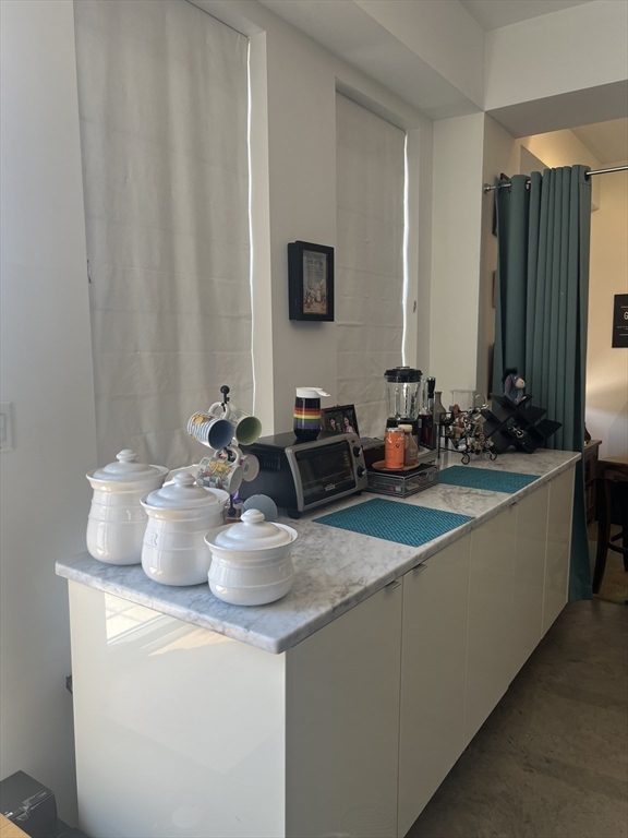 1166 Washington St, South End