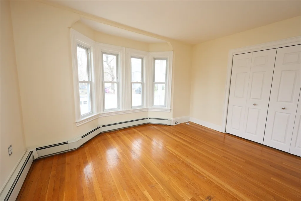 50 Atherton St, Stoughton