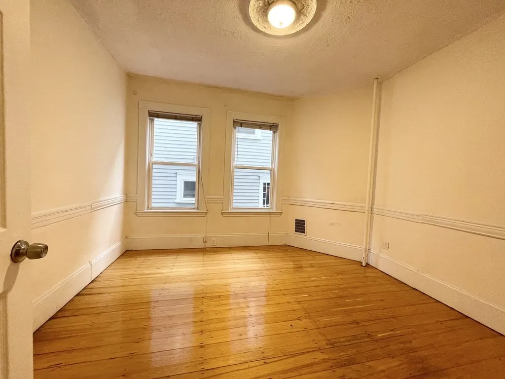 17 Sachem St, Boston