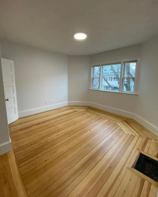 37 Spencer Ave, Powder House Square