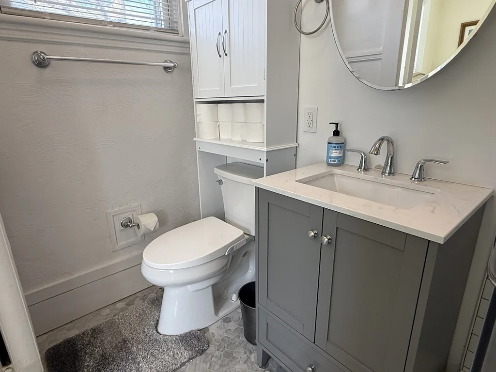 162 Babcock St, Coolidge Corner