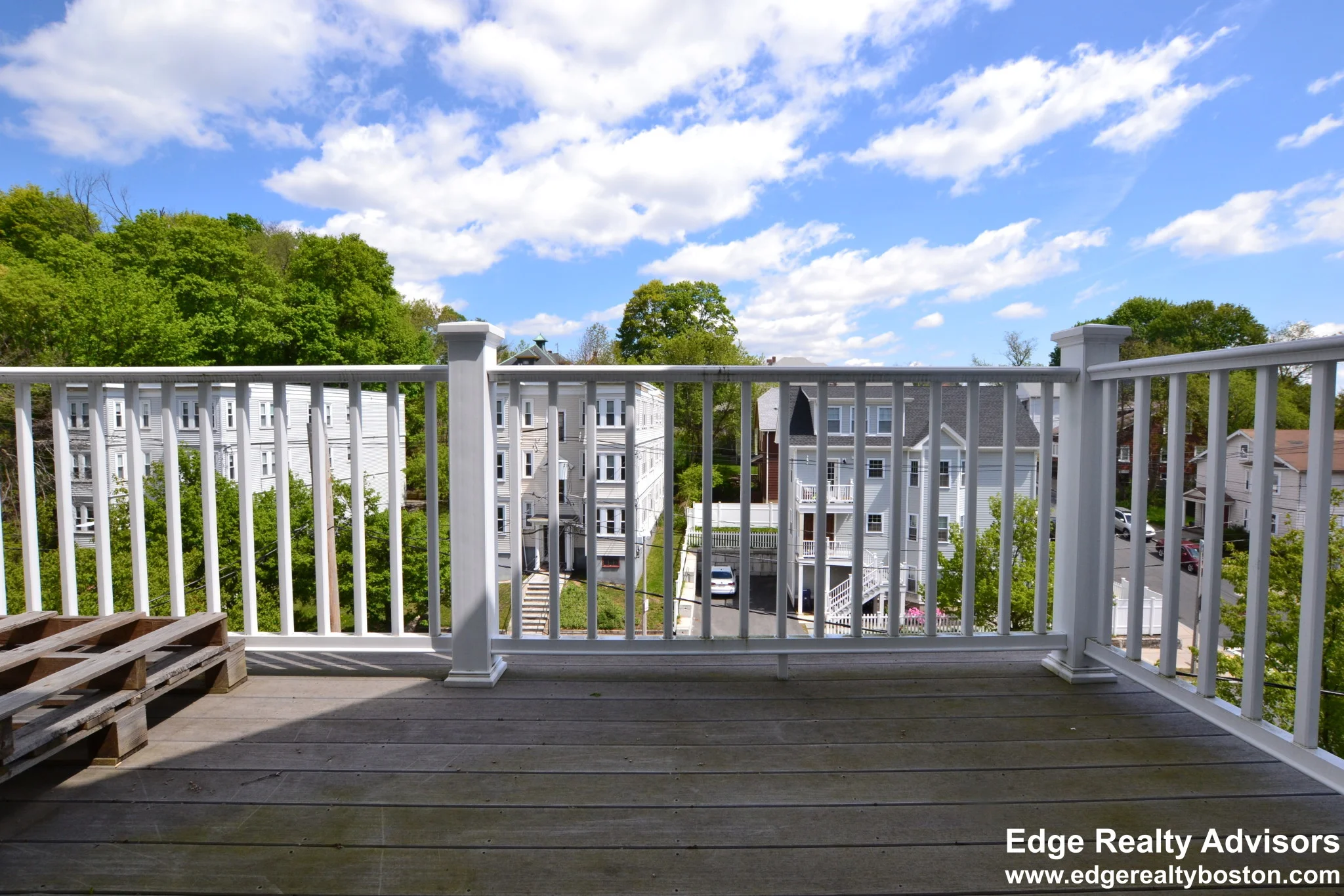 58 Tremont St, Oak Square