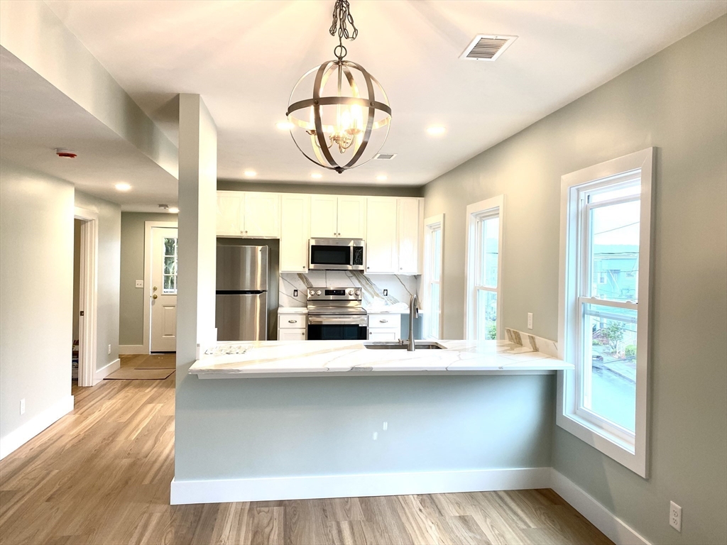 20 Reeves St, Quinsigamond Valley