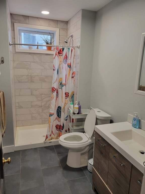 33 Calumet St, Mission Hill