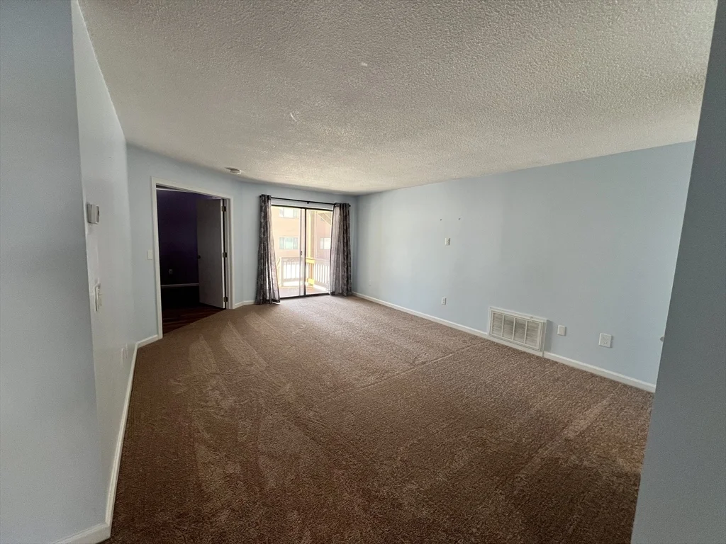 301 Trailside Way, Ashland