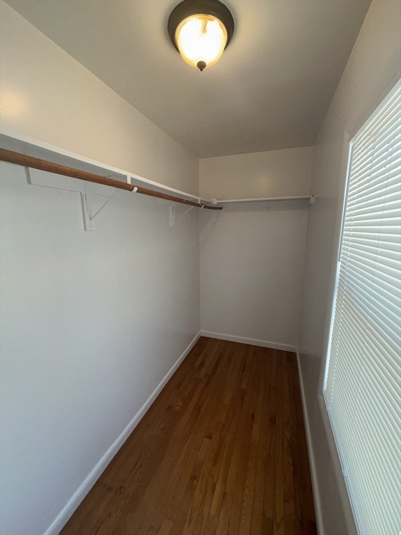 7 Howe Terr, Dorchester