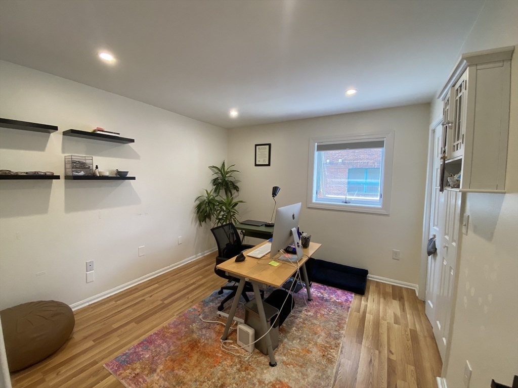 165 Cottage St, Chelsea