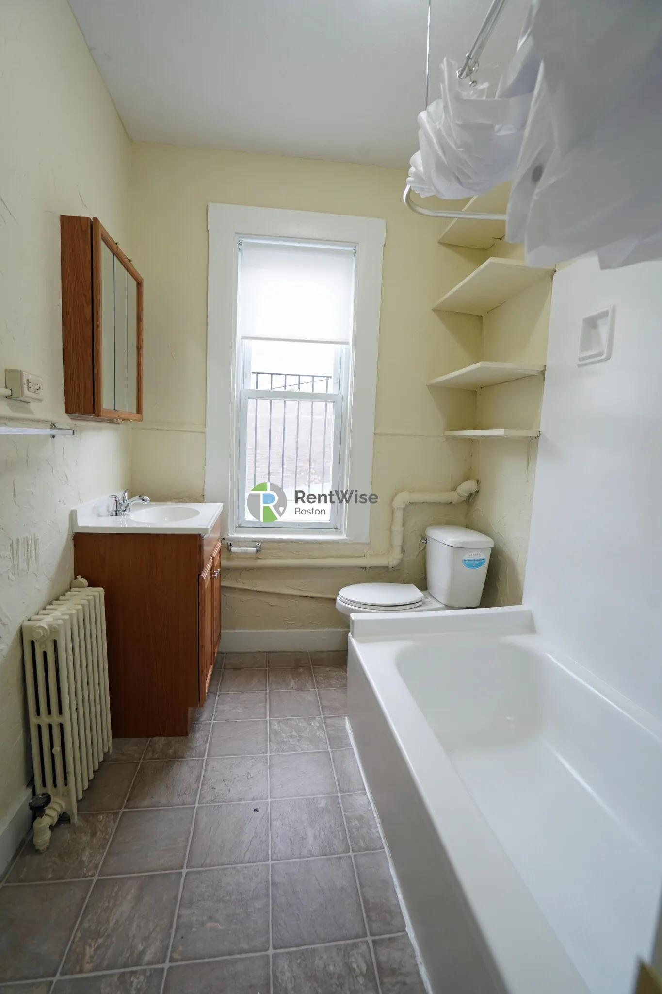 1 Islington Ter, Allston