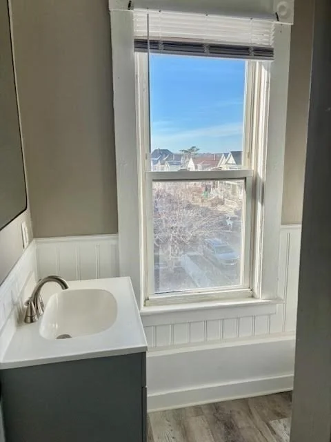 653 Brock Ave, New Bedford