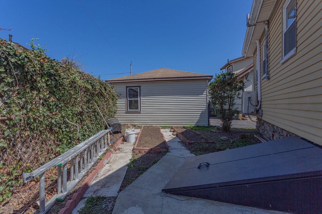 50 Evans St, Weymouth